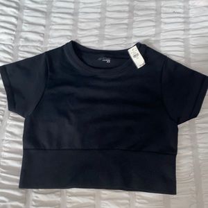 Offline by Aerie-Cropped Black Short sleeve-Medium